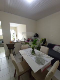 Casa Para Vender com 3 Quartos, sendo 1 Suíte no Bairro Lamarão em Aracaju