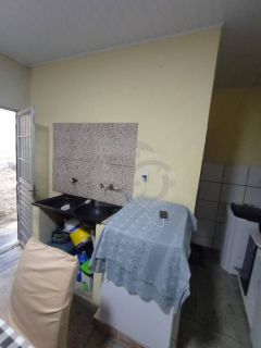 Casa Para Vender com 3 Quartos, sendo 1 Suíte no Bairro Lamarão em Aracaju