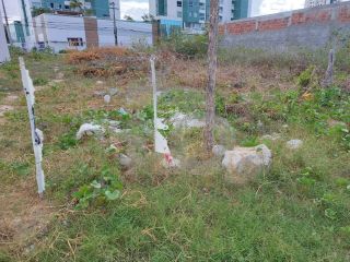 Lote / Terreno de Bairro Para Vender no Bairro Atalaia em Aracaju