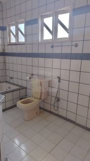 Casa para vender com 5 Quartos, sendo 1 Suíte no Bairro Coroa do Meio em Aracaju