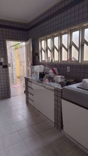 Casa para vender com 5 Quartos, sendo 1 Suíte no Bairro Coroa do Meio em Aracaju