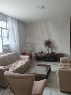 Casa para vender com 3 Quartos, 1 Suíte no Bairro Grageru em Aracaju