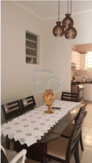 Casa para Vender com 4 Quartos, sendo 1 Suíte no bairro São Conrado em Aracaju