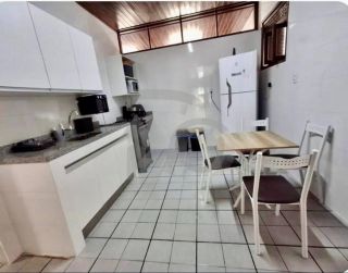 Casa para vender com 4 Quartos, sendo 1 Suíte no Bairro Atalaia em Aracaju