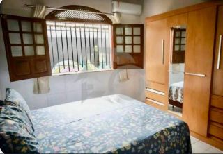 Casa para vender com 4 Quartos, sendo 1 Suíte no Bairro Atalaia em Aracaju