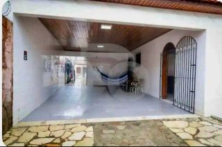 Casa para vender com 4 Quartos, sendo 1 Suíte no Bairro Atalaia em Aracaju