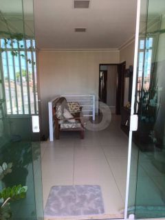 Casa Duplex para vender com 5 Quartos, sendo 2 Suítes no Bairro Centro na Barra Dos Coqueiros