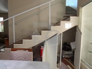 Casa Duplex para vender com 5 Quartos, sendo 2 Suítes no Bairro Centro na Barra Dos Coqueiros