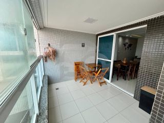 Apartamento para vender com 2 Quartos, sendo 1 Suíte no Bairro Atalaia em Aracaju