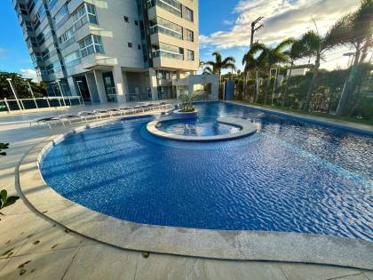 Apartamento para vender com 2 Quartos, sendo 1 Suíte no Bairro Atalaia em Aracaju