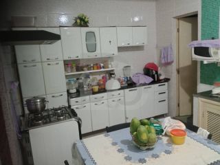 Casa para vender com 3 Quartos no Bairro Dezoito do Forte em Aracaju