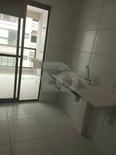 Apartamento para vender com 3 Quartos, sendo 1 Suíte no Bairro Farolândia em Aracaju