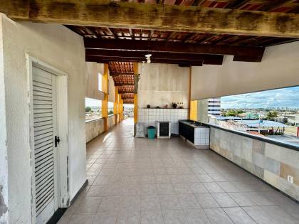 Apartamento Amplo e Confortável no Bairro Atalaia em Aracaju
