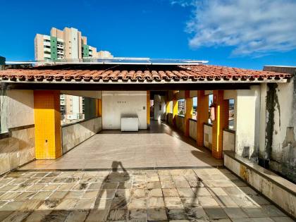 Apartamento Amplo e Confortável no Bairro Atalaia em Aracaju