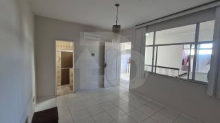 Casa para vender com 5 Quartos, sendo 2 Suítes no Bairro Atalaia em Aracaju