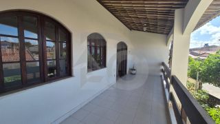 Casa para vender com 5 Quartos, sendo 2 Suítes no Bairro Atalaia em Aracaju