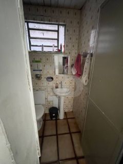 Casa para vender com 5 Quartos, 3 Suítes no Bairro Luzia em Aracaju