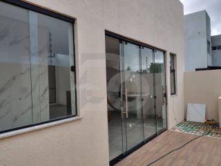 Casa de Condomínio para vender com 3 Quartos, sendo 1 Suíte no Bairro Olhos d`Água na Barra Dos Coqueiros