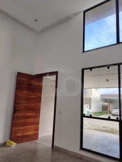 Casa de Condomínio para vender com 3 Quartos, sendo 1 Suíte no Bairro Olhos d`Água na Barra Dos Coqueiros