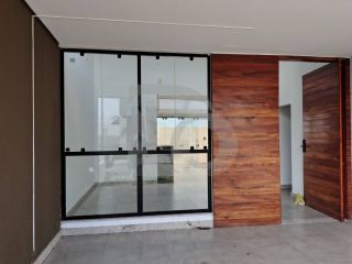 Casa de Condomínio para vender com 3 Quartos, sendo 1 Suíte no Bairro Olhos d`Água na Barra Dos Coqueiros