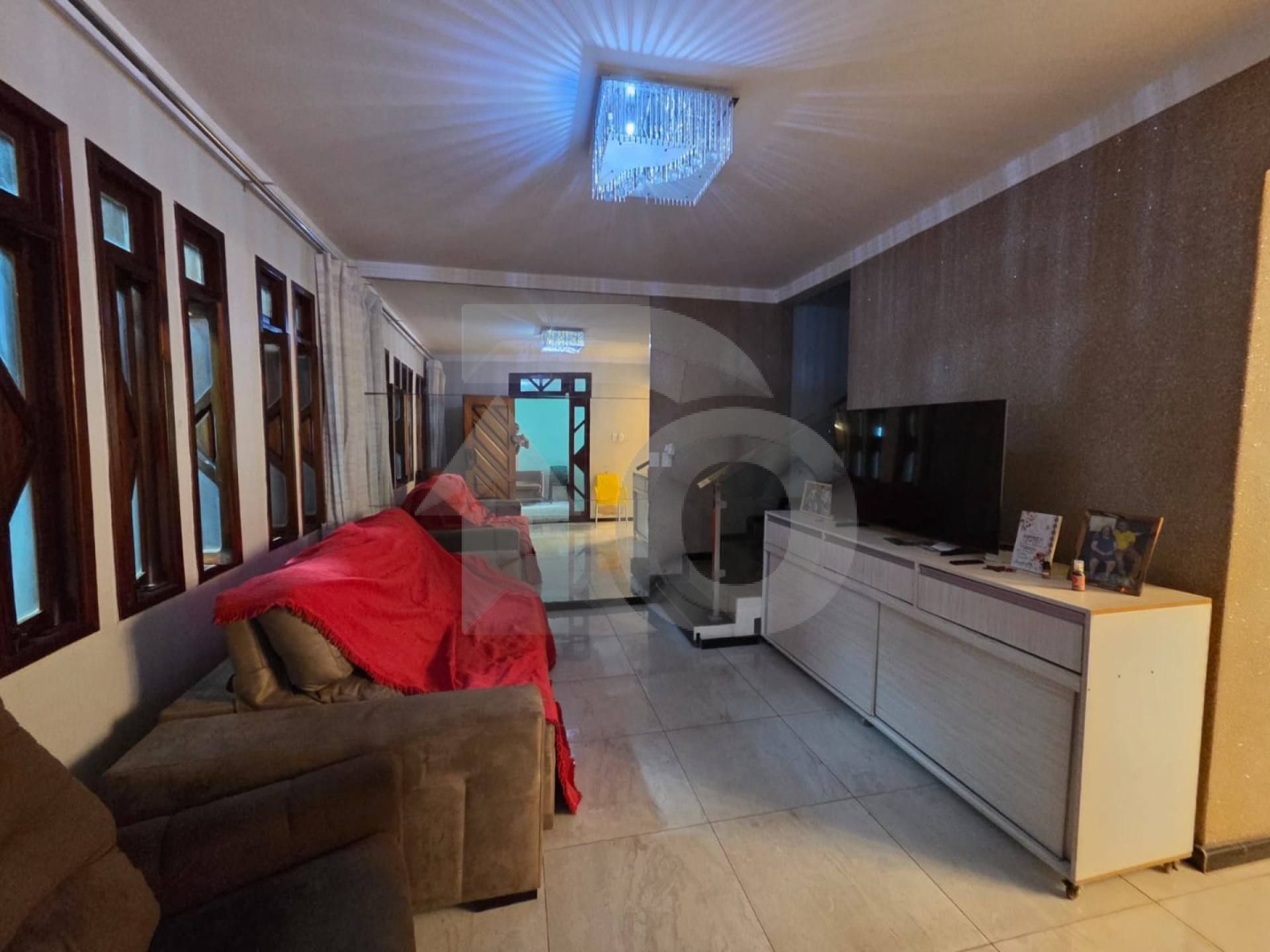 Casa para vender com 5 Quartos, sendo 5 Suítes no Bairro Pereira Lobo em Aracaju