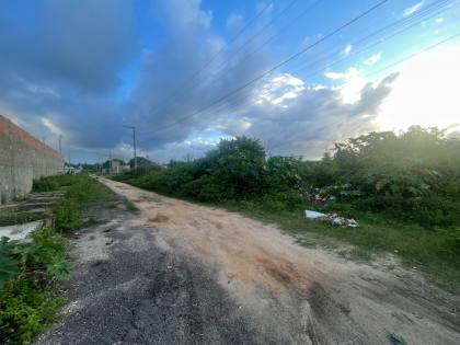 Lote / Terreno de Bairro Para Vender no Robalo em Aracaju