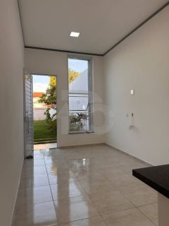Casa para vender com 2 Quartos, sendo 1 Suíte no Bairro Coroa do Meio em Aracaju