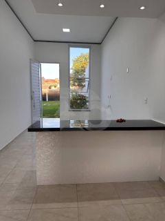 Casa para vender com 2 Quartos, sendo 1 Suíte no Bairro Coroa do Meio em Aracaju