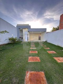 Casa para vender com 2 Quartos, sendo 1 Suíte no Bairro Coroa do Meio em Aracaju
