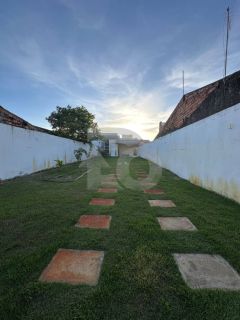 Casa para vender com 2 Quartos, sendo 1 Suíte no Bairro Coroa do Meio em Aracaju