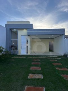 Casa para vender com 2 Quartos, sendo 1 Suíte no Bairro Coroa do Meio em Aracaju