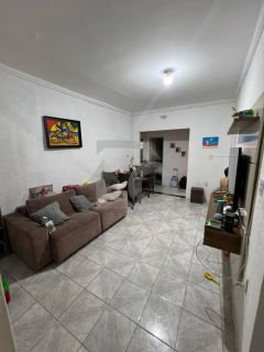 Casa para vender com 5 Quartos, sendo 2 Suítes no Bairro Industrial em Aracaju