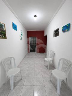 Casa para vender com 5 Quartos, sendo 2 Suítes no Bairro Industrial em Aracaju