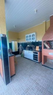 Prédio Residencial/comercial para vender com 4 Quartos, sendo 1 Suíte no Bairro Novo Paraíso