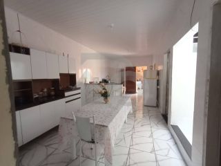 Casa para vender com 3 Quartos, sendo 1 Suíte no Bairro Soledade em Aracaju