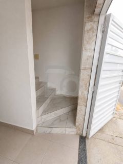 Casa Duplex para vender com 2 Quartos no Bairro Santa Maria em Aracaju
