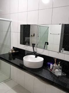 Casa Duplex para vender com 2 Quartos no Bairro Santa Maria em Aracaju