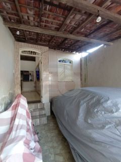 Casa para vender com 2 Quartos no Bairro Santa Maria em Aracaju
