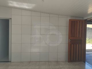 Casa à Venda com 3 Quartos no Jatobá, na Barra dos Coqueiros/SE