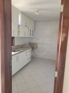 Casa Para Vender com 3 quartos 1 suítes no bairro Aruana em Aracaju