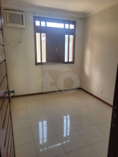 Casa Para Vender com 3 quartos 1 suítes no bairro Aruana em Aracaju