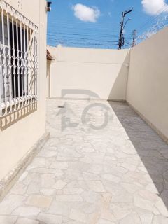 Casa para vender com 3 Quartos no Bairro Siqueira Campos em Aracaju