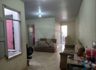 Casa para vender com 2 Quartos, sendo 1 Suíte no Bairro Siqueira Campos em Aracaju