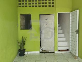 Casa para vender com 6 Quartos no Bairro Parque dos Faróis em Nossa Senhora Do Socorro