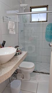 Casa de Condomínio para vender com 5 Quartos, sendo 2 Suíte no Bairro Aruana em Aracaju