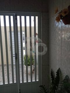 Casa Com três pontos comerciais no bairro Bugio em Aracaju