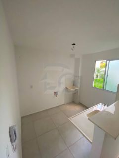 Apartamento Para Vender com 2 quartos no bairro Luar da Barra em Barra Dos Coqueiros