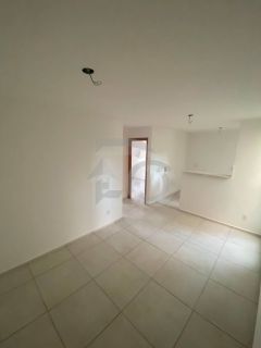 Apartamento Para Vender com 2 quartos no bairro Luar da Barra em Barra Dos Coqueiros