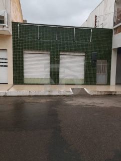Ponto Comercial com uma casa, Para Vender no bairro Siqueira Campos em Aracaju