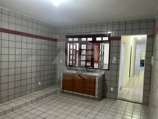 Casa para vender com 3 Quartos, sendo 1 Suíte no bairro Centro em Aracaju